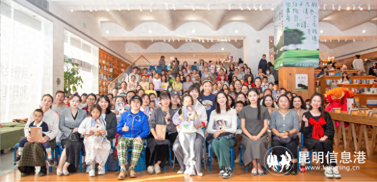 从普通二本院校学生到全球 100 强外企高管，她的新书分享会为何如此火爆？