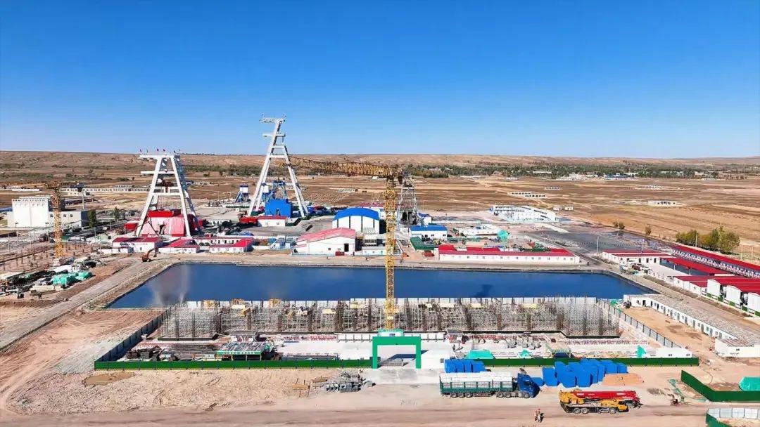 每月进尺突破百米大关!东胜油房壕矿井及选煤厂项目建设稳步高效推进 第2张 每月进尺突破百米大关!东胜油房壕矿井及选煤厂项目建设稳步高效推进 第2张