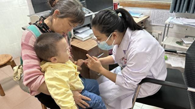 县聘乡用，医疗资源下沉，基层医院也有主治医师坐诊了