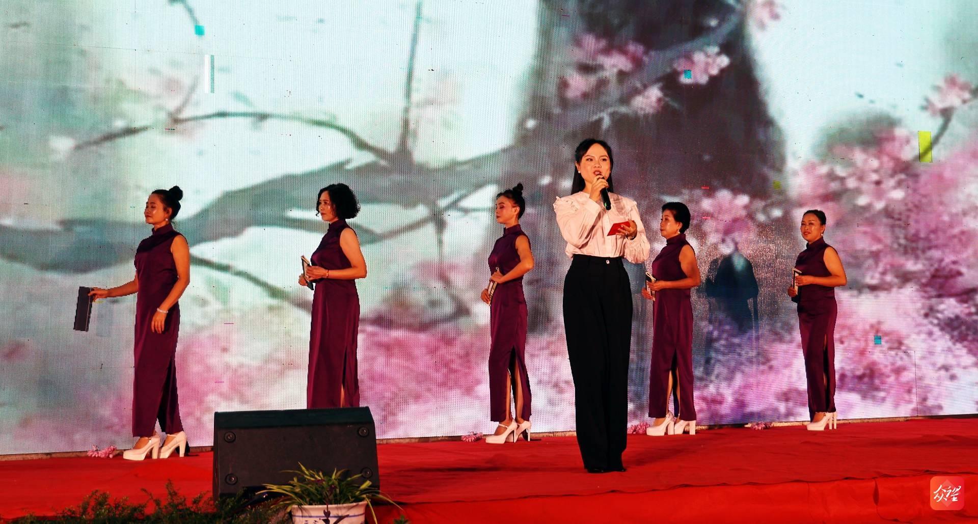 躬行步韵？诗香校园！思南县第五届金秋诗会成功举办，300 余人共襄盛举  第2张