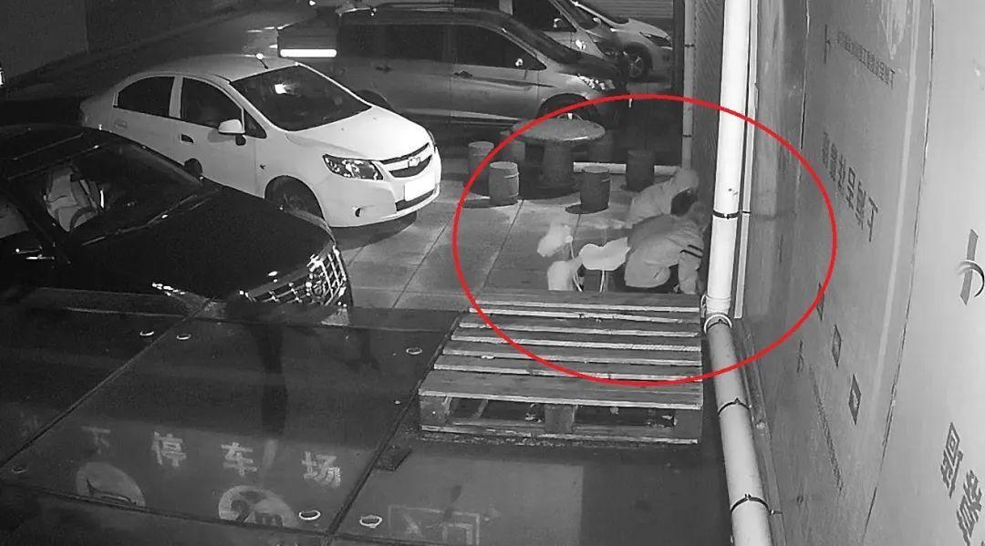 淄博警方缜密侦查，打掉盗窃高档酒水犯罪团伙，涉案价值 8 万余元  第2张