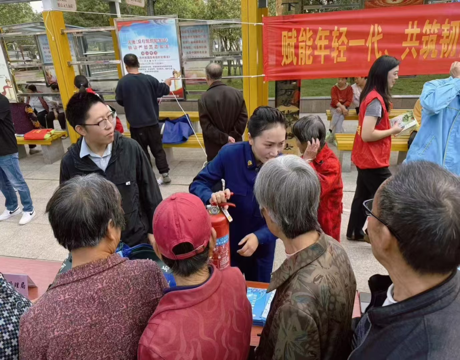 化工园区消防救援大队：走出去+请进来，普及消防安全知识  第3张
