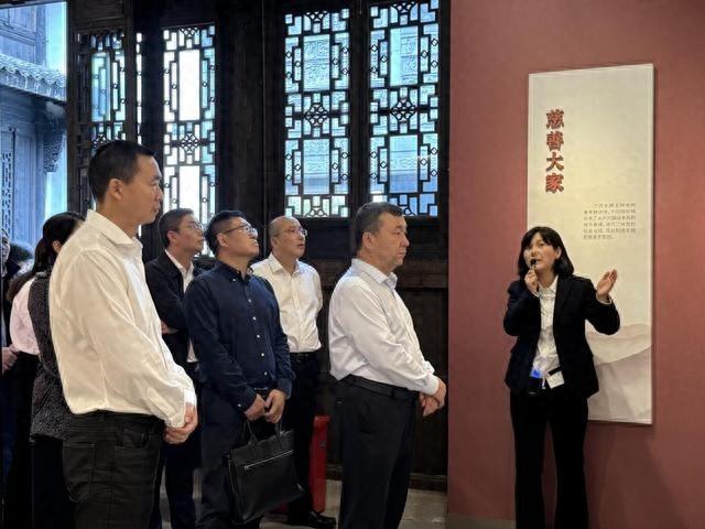省级高品质步行街专家验收评审会在余杭区闲林埠老街开展，这里有何独特魅力？  第1张