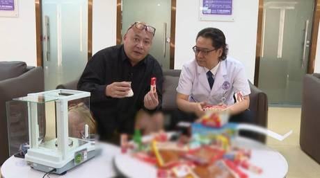 小孩吃几条蜡瓶糖，糖分摄入量就超标  第4张
