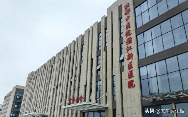 义诊启动，新区居民有医靠！洪都中医院赣江新区医院义诊现场火爆