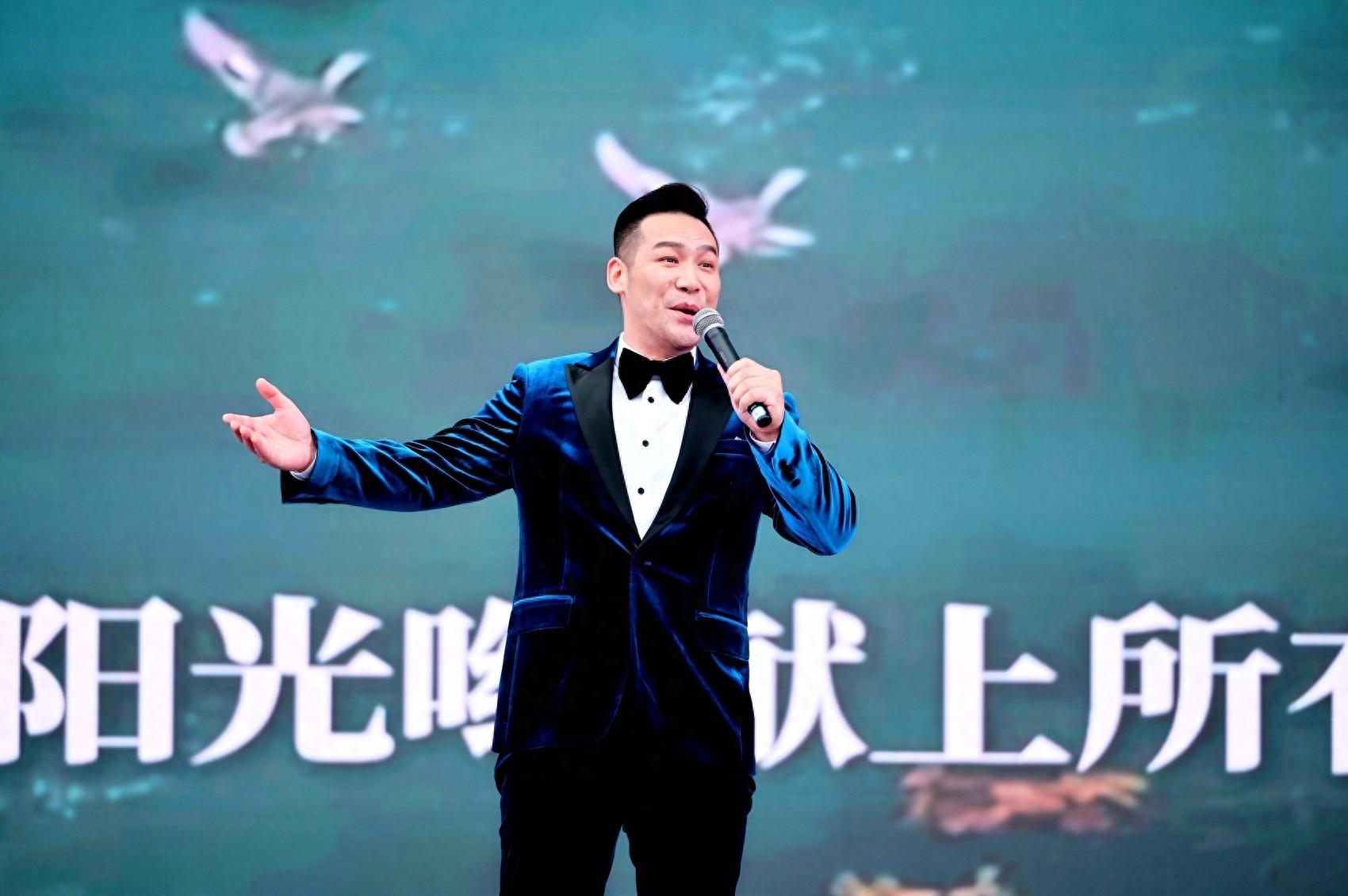 600 多名观众积极共唱时代赞歌，这场成渝双城文艺演出太精彩了