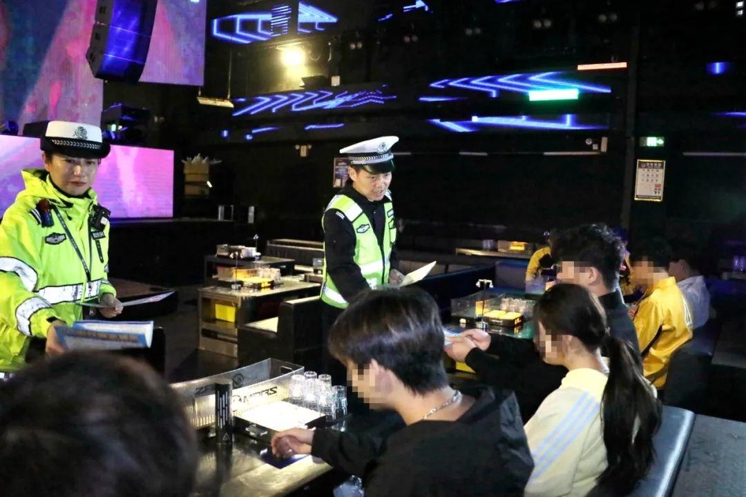柳州交警严查酒驾醉驾，多部门联合行动，守护道路安全  第3张