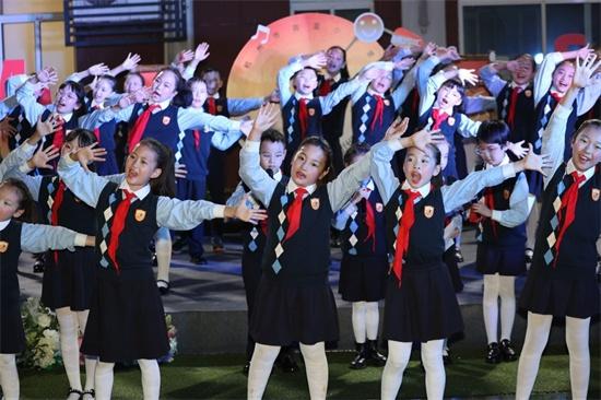 这场秋夜音乐会，竟让家长和孩子都如此着迷  第3张