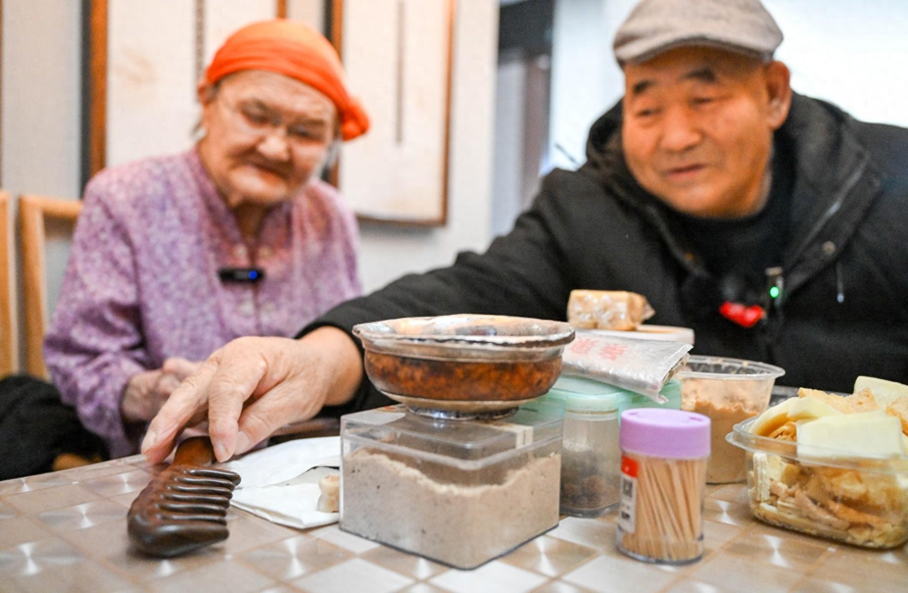 64 年的分离，姐弟重逢，泪洒当场！他们的故事让人动容  第1张