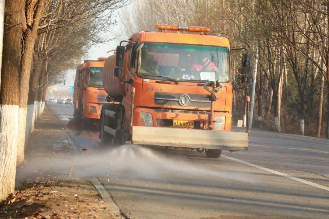 落叶高峰期，平谷公路分局如何保障路域安全畅通？