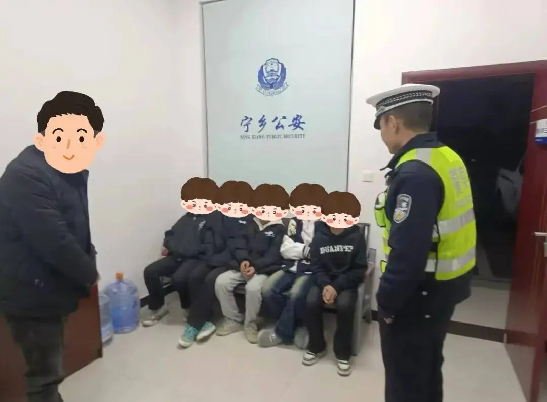 15岁少年驾车载5名同学，交警紧急拦停！未成年人驾车事件引发热议  第3张