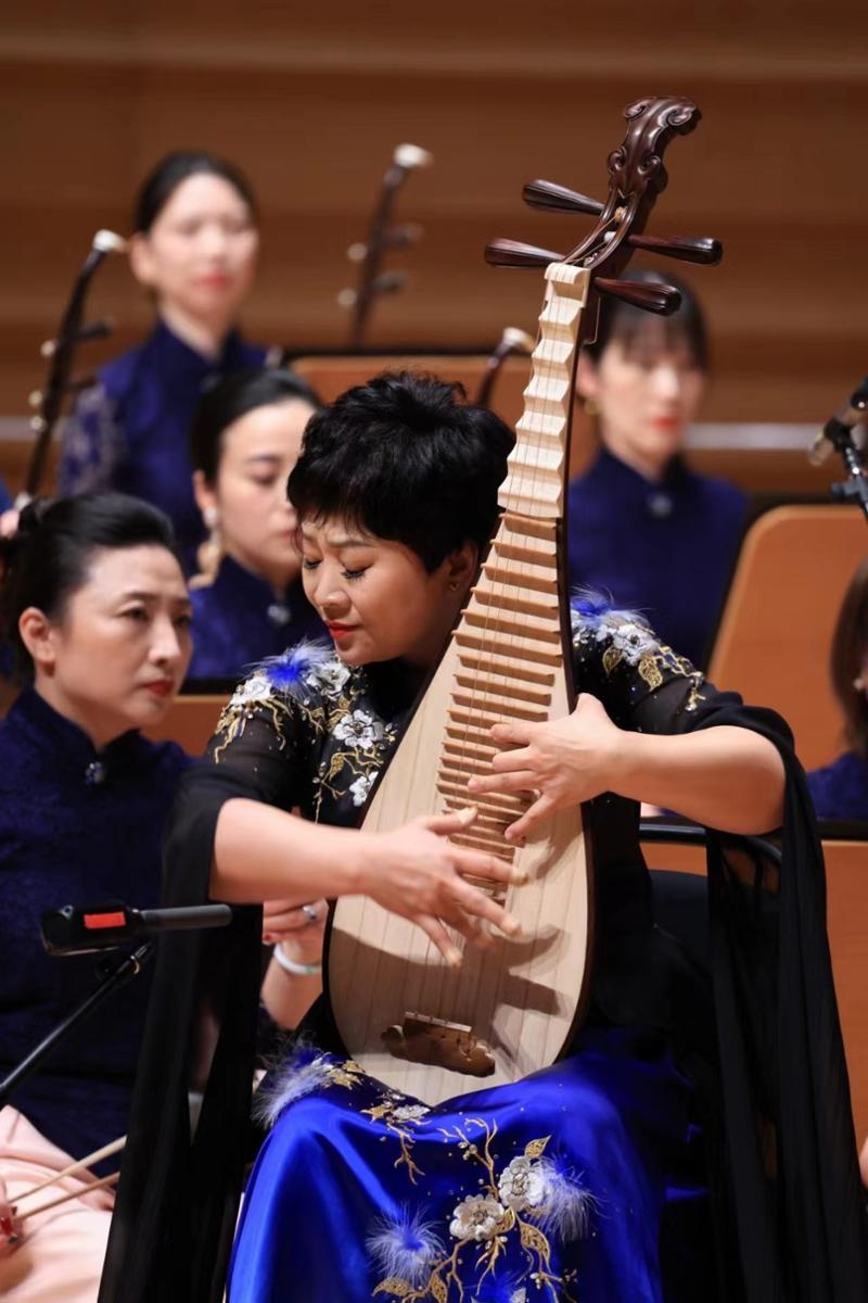 80岁顾冠仁再创奇迹！2024年最新琵琶协奏曲青春震撼首演，民族音乐新高峰  第3张