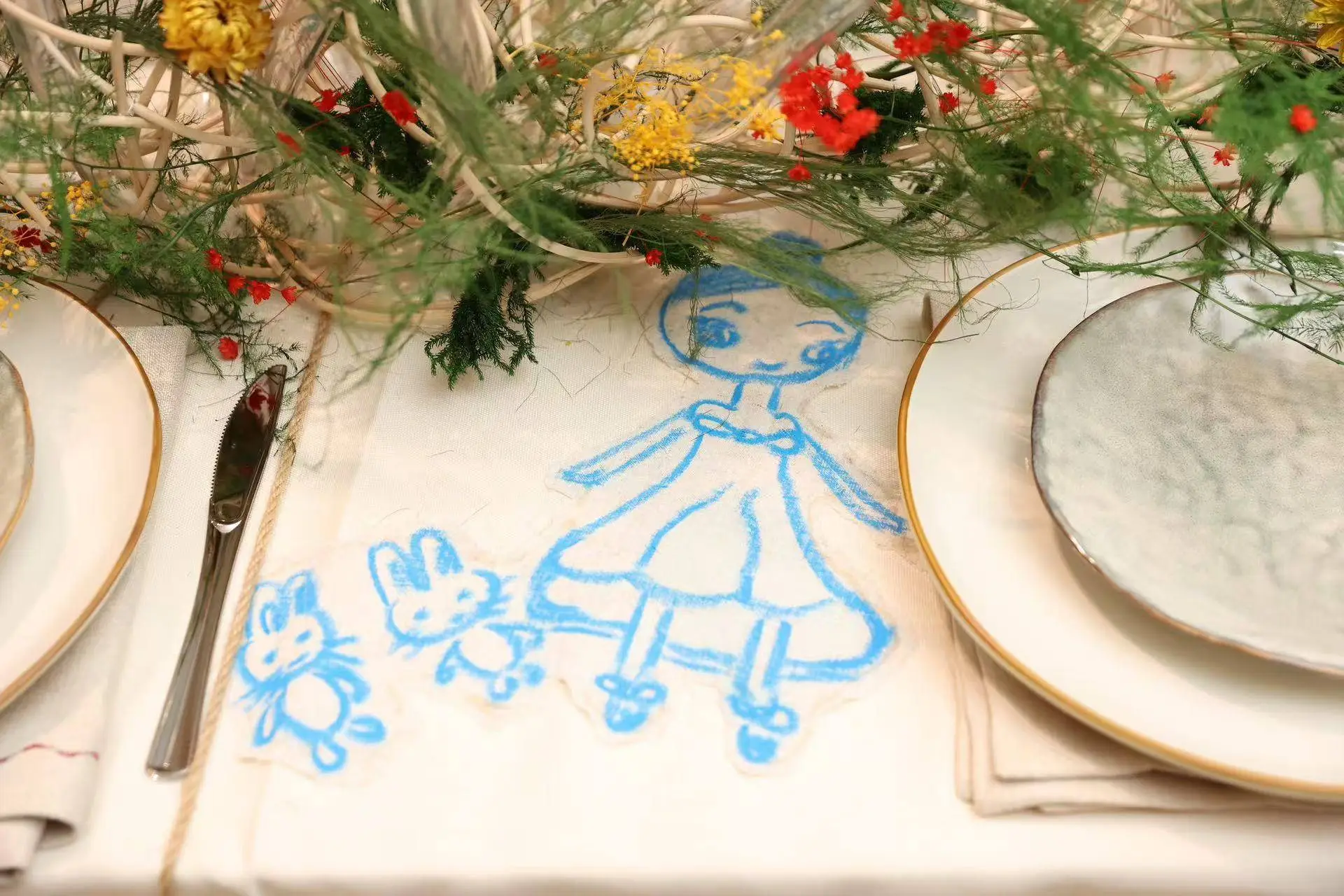 揭秘!特殊儿童的绘画作品竟如此惊艳,你绝对想不到 第3张 揭秘!特殊儿童的绘画作品竟如此惊艳,你绝对想不到 第3张