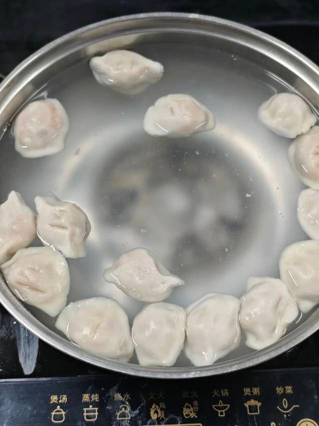 冬至煮饺子，点三次凉水真的有用吗？科学实验揭秘  第7张