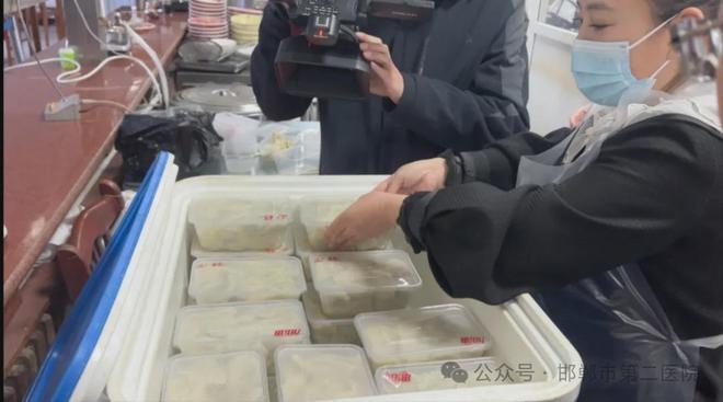 冬至包饺子，春天的味道提前送达！职工齐动手，感受家的温暖与幸福  第9张