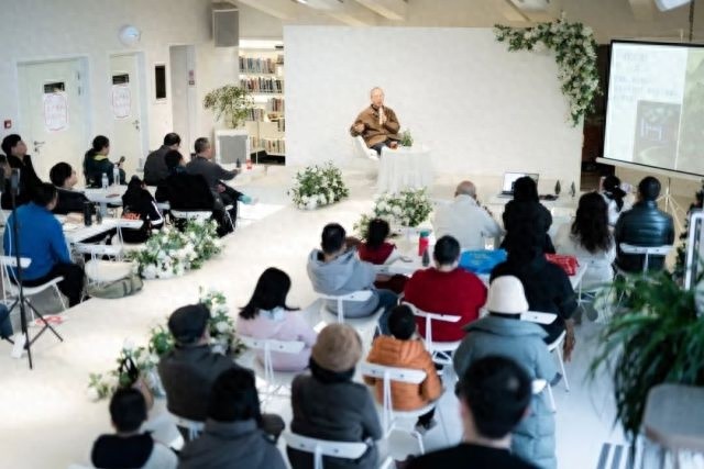 揭秘：白居易为何成为杭州首位城市代言人？他的到来究竟隐藏了什么秘密？