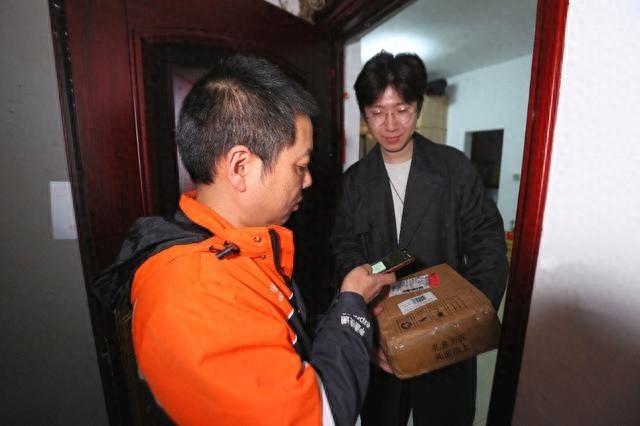 双十一申通重庆第一单快递已送达，你还在等什么？  第1张