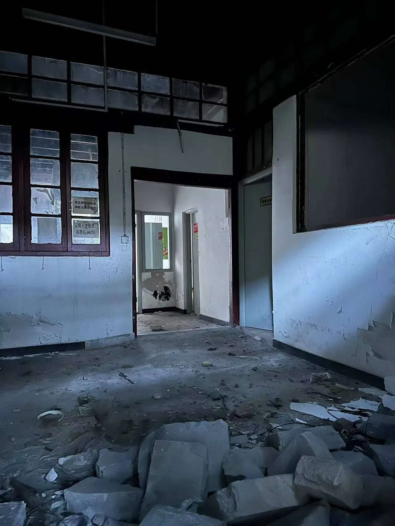 350 余年历史的中华老字号曹素功，隐藏在上海弄堂里的制墨之地  第7张