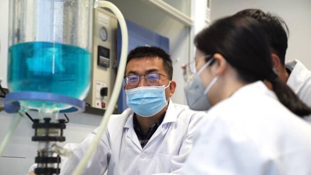 十五年磨一剑！全国五一劳动奖章获得者鲁兴武攻克金属铼提炼难题  第11张