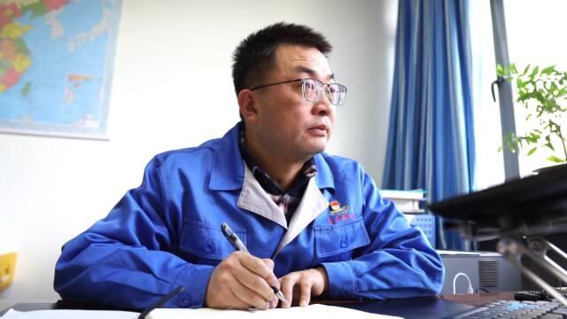 十五年磨一剑！全国五一劳动奖章获得者鲁兴武攻克金属铼提炼难题  第3张