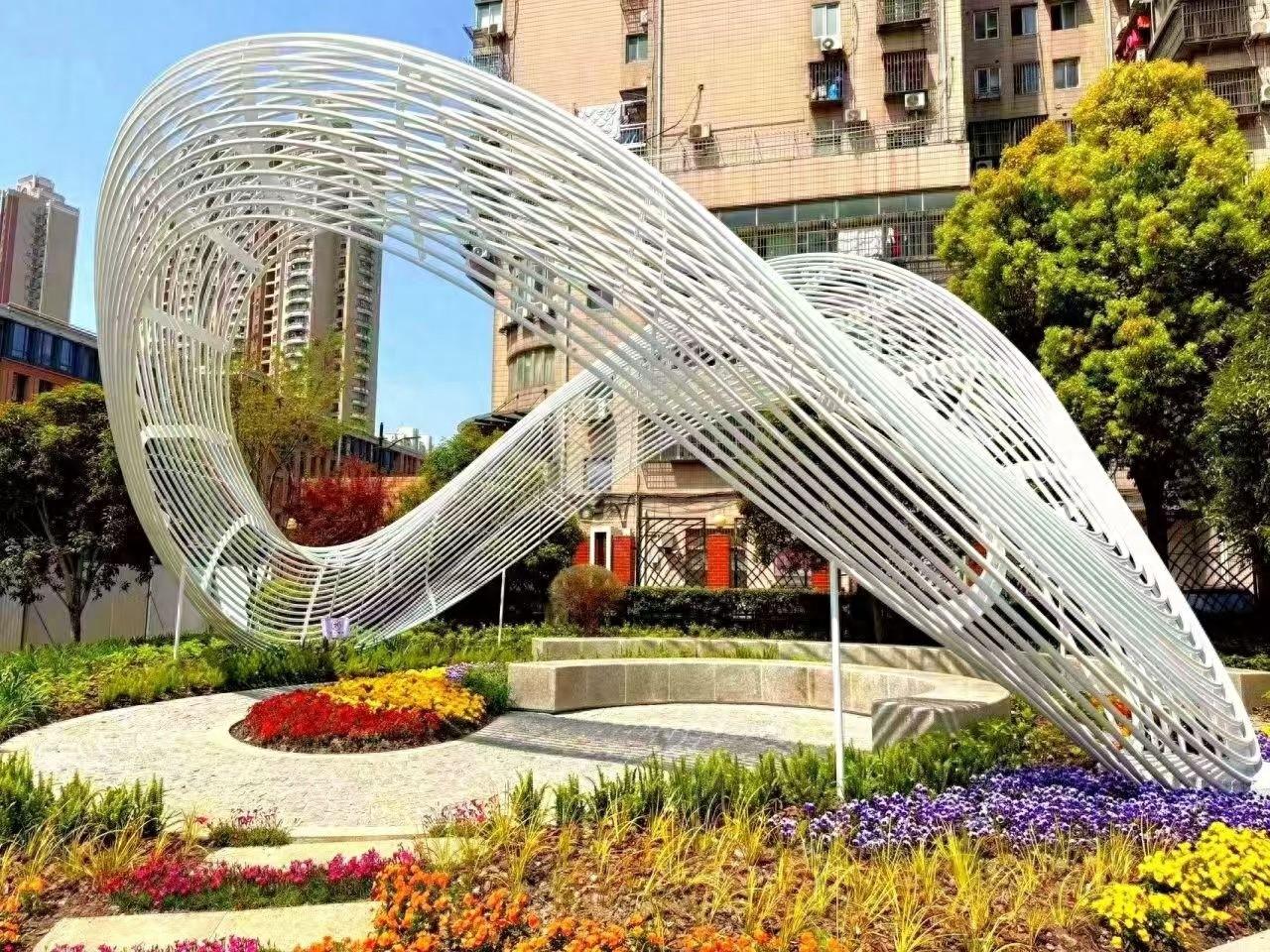 虹口区冷落街角变身网红打卡地，背后原因竟然是……