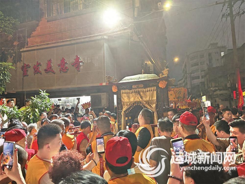 福建非遗民俗官将首为圣像开道，这场巡境活动你见过吗？