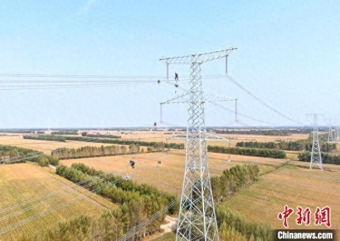 你知道吗？吉林双阳 500 千伏输变电工程采用了可视化智能牵张放线工法  第1张