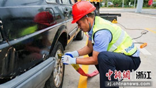 浙江交通集团高速人徐友良：以铁骨担起施救重责，用坚守架起司乘幸福回家路