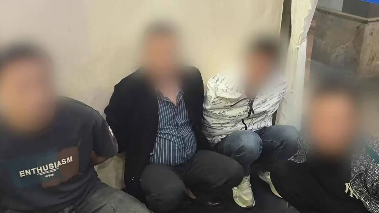 电诈分子将网约车变运钞车，7 万现金 17 件黄金首饰不翼而飞  第3张