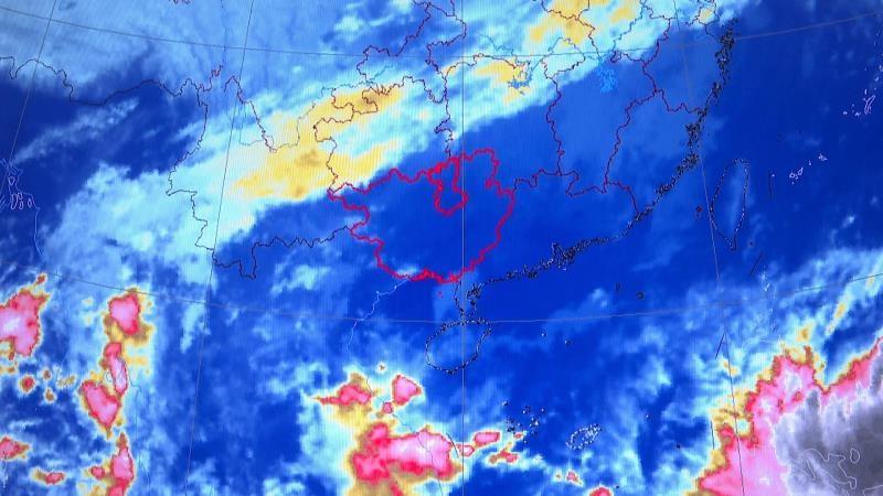 冷空气来袭！柳州气温骤降 6℃~7℃，你准备好了吗？  第2张