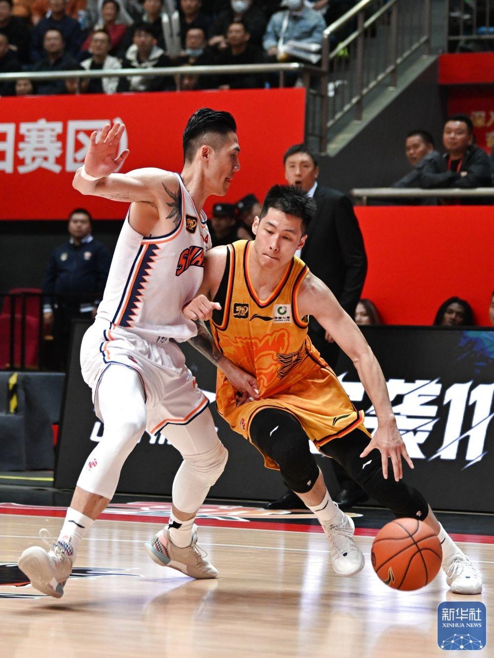 CBA 常规赛第五轮：江苏肯帝亚队主场惜败上海久事队  第4张