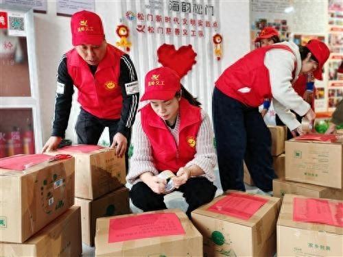 4 年送出 1.5 万条爱心围巾,温岭这群义工太暖了 第1张 4 年送出 1.5 万条爱心围巾,温岭这群义工太暖了 第1张