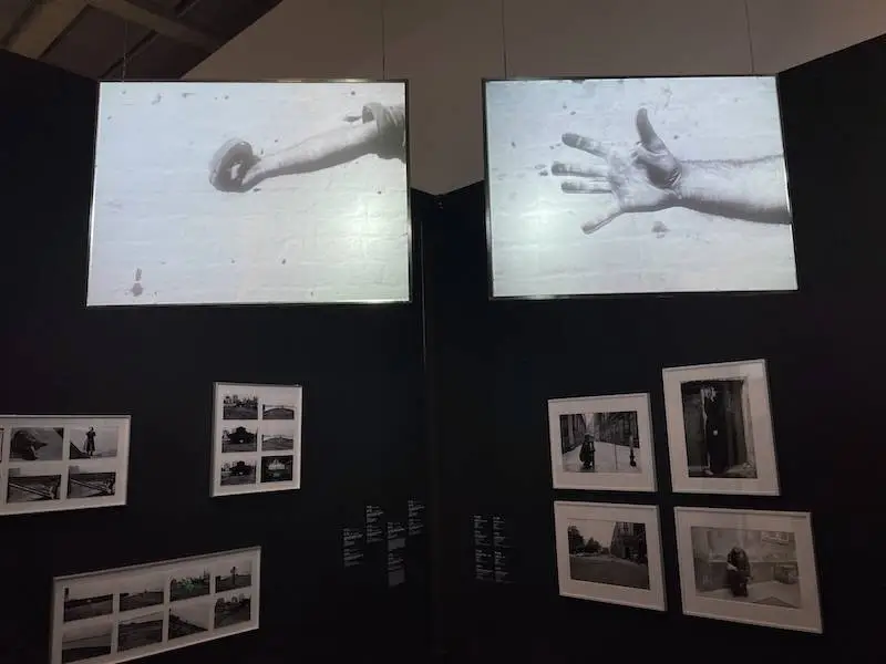 前卫摄影展震撼来袭！近 200 件作品带你领略 1970-2000 年的艺术魅力  第4张