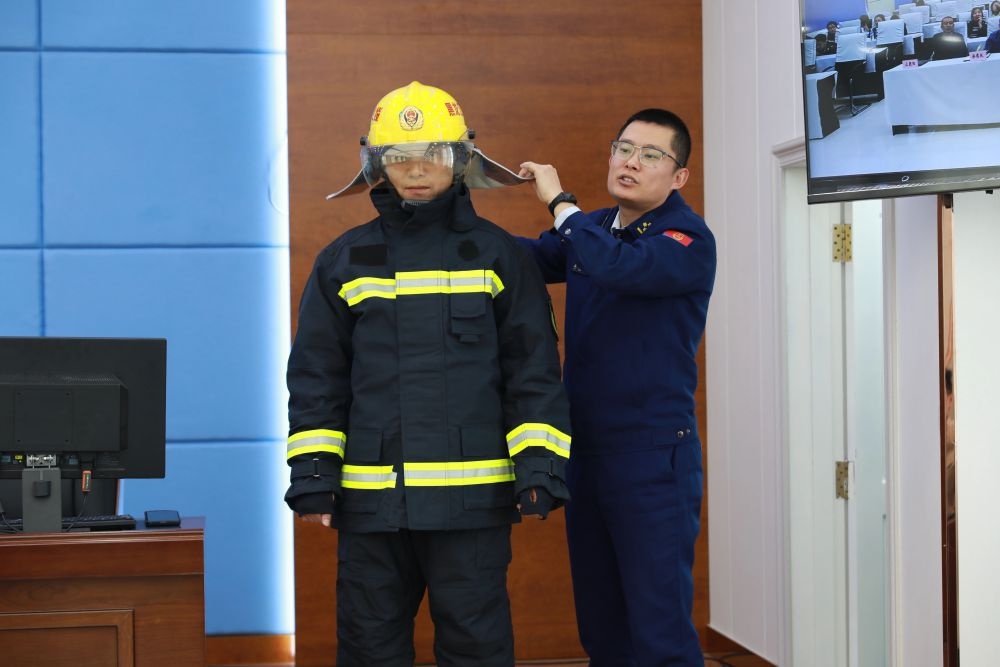 2000 余人参加！绥化消防走进税务局，这场培训到底讲了啥？  第3张