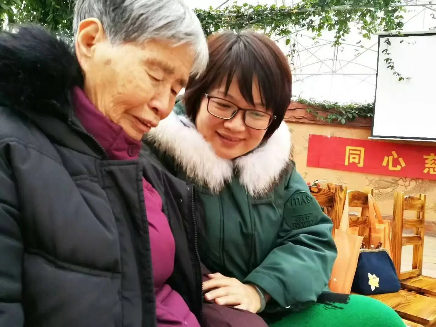 20 年公益路，600 余名困难学生，施珊娜的助人之旅令人动容  第1张