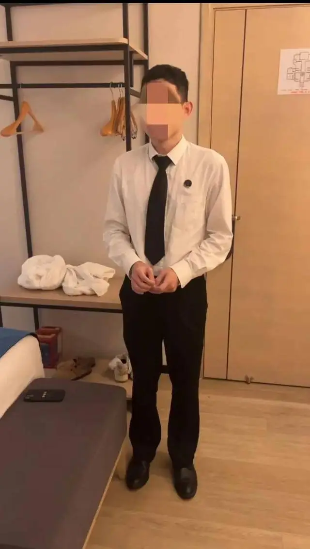 情侣酒店亲密时遭陌生人闯入，如今事件迎来惊人反转