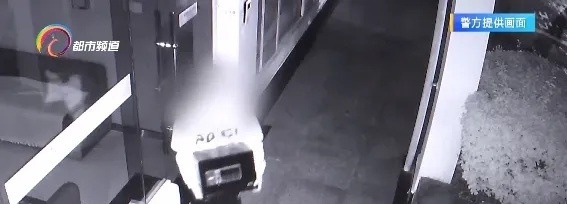 昆明口腔医院保险箱被盗：3万元现金、金首饰和加密狗一夜消失，警方揭秘盗窃全过程  第5张