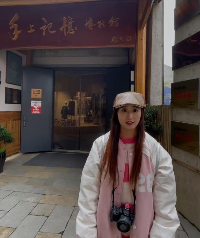 首次探访贵阳，文旅博主孙欣被甲秀楼深深震撼，揭秘这座城市的文化底蕴  第2张