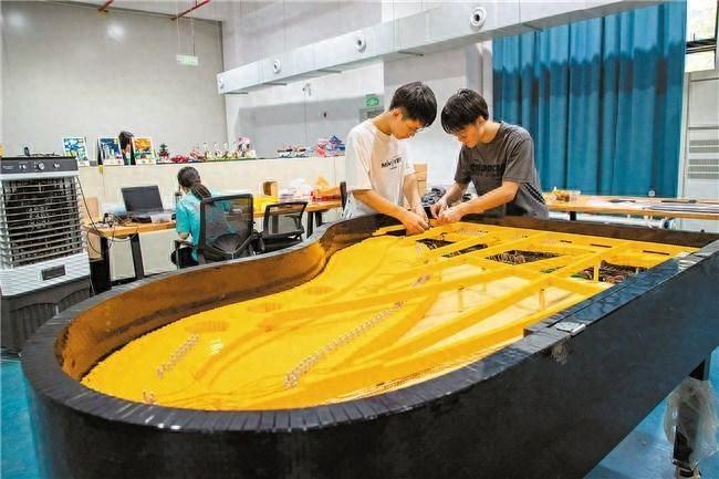 11 万颗积木拼成的钢琴你见过吗？快来第 23 届玩博会一探究竟  第1张