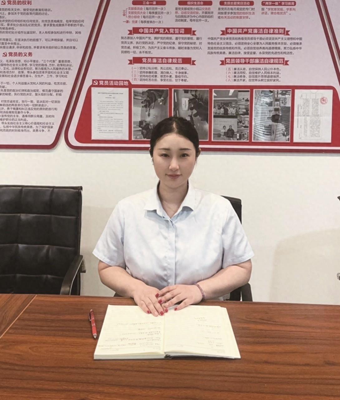 南京联通客户经理何元帅：以专业与热情书写温情故事，获江苏联通服务之星殊荣