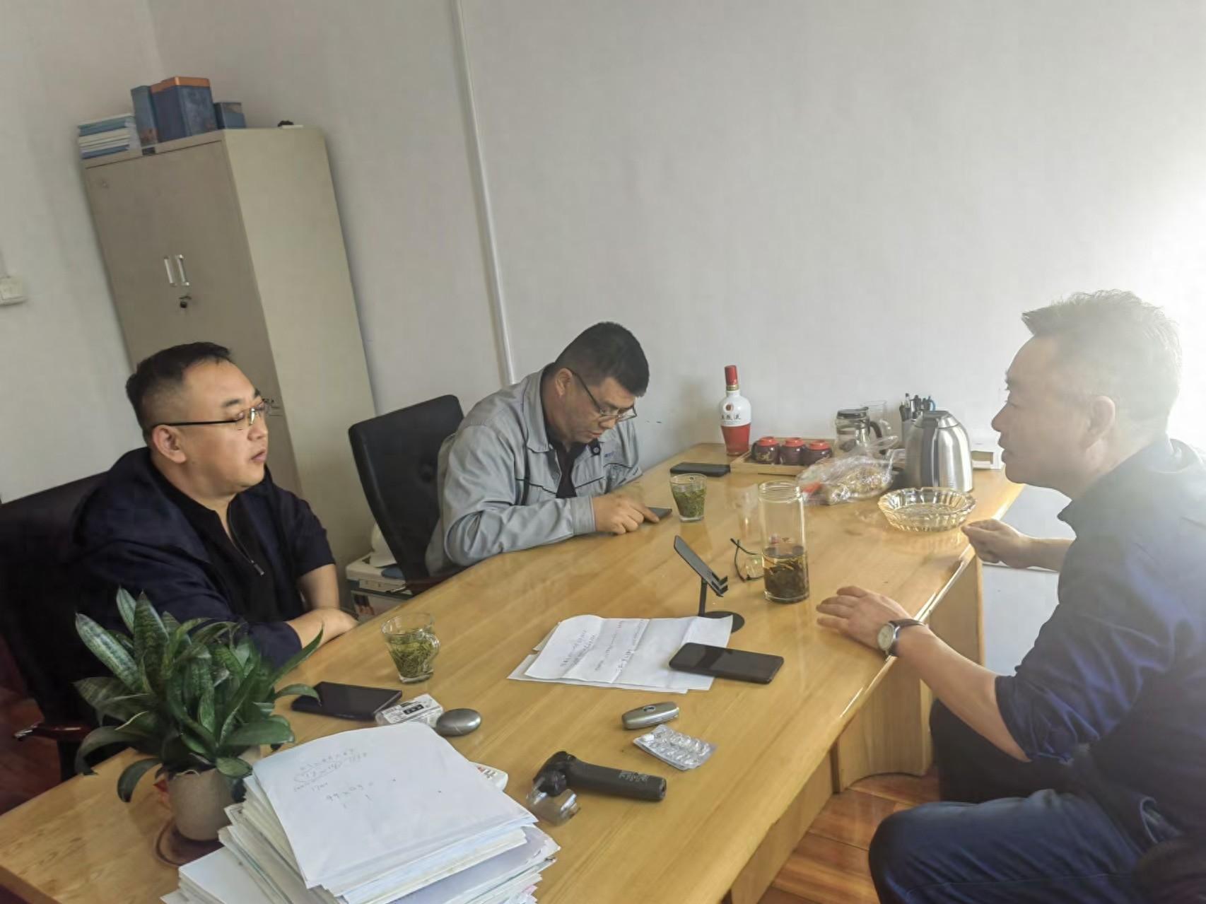 青山区人社局：三个坚持维护劳动者合法权益，你知道吗？  第1张