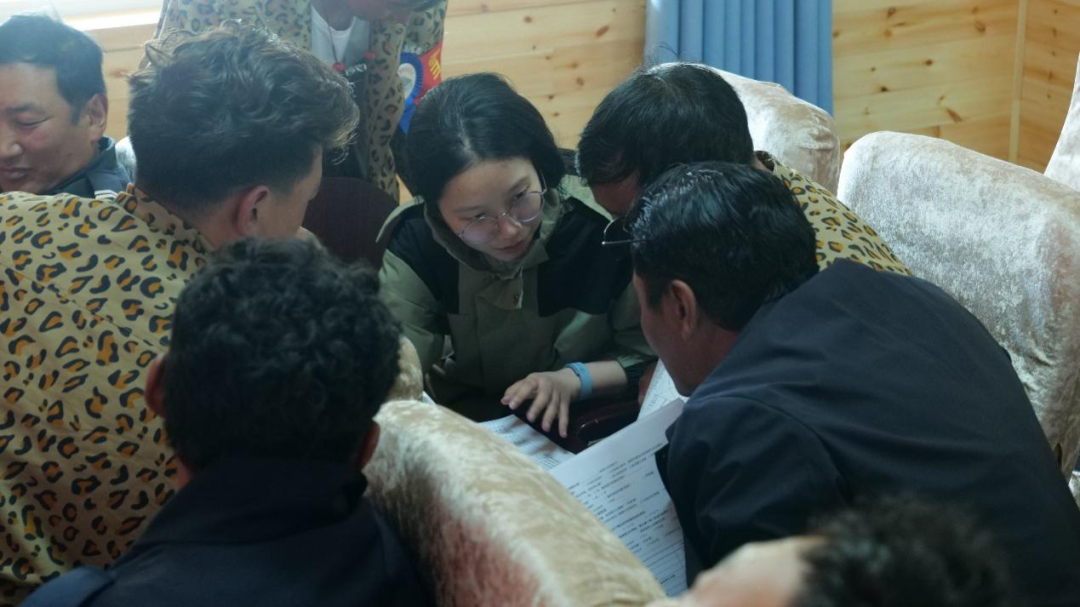 神秘雪豹频频现身,你知道它们都藏在哪吗? 第3张 神秘雪豹频频现身,你知道它们都藏在哪吗? 第3张