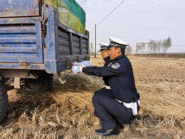 哈尔滨尚志市公安局全力整治秋收季交通安全，确保道路畅通无阻  第2张