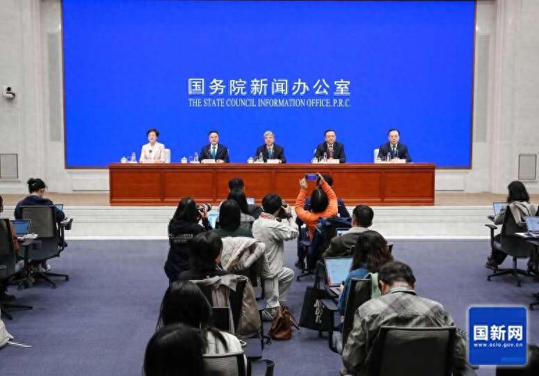 第七届进博会即将开幕，42 万平方米展览面积等你来探索  第1张