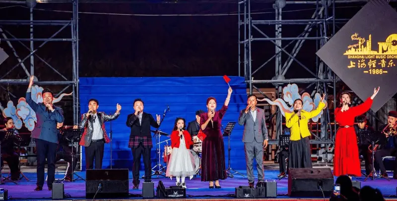 上海轻音乐团百场轻音边疆行，助力叶城女孩追逐音乐梦想  第2张