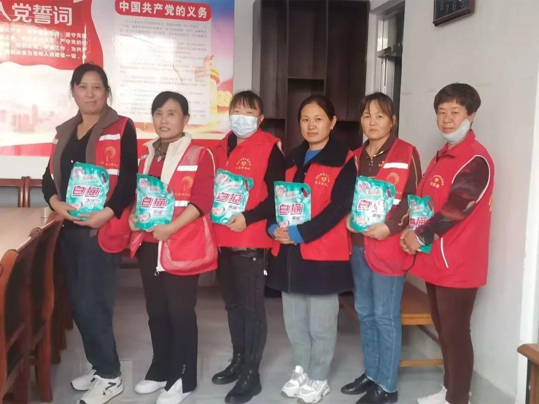博兴县锦秋街道妇联开展庭院清洁日主题活动，助力全域庭院清洁  第12张