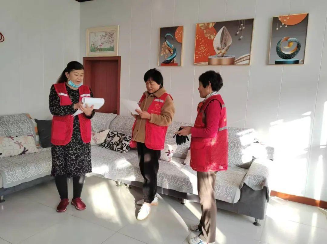 博兴县锦秋街道妇联开展庭院清洁日主题活动，助力全域庭院清洁  第7张