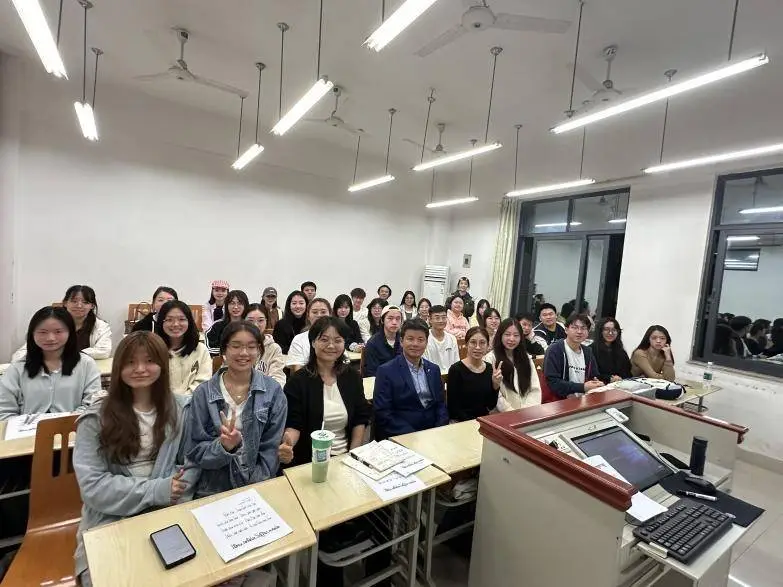 不丹语开课，川外先行！全国首个宗卡语课程在川外正式启动  第1张