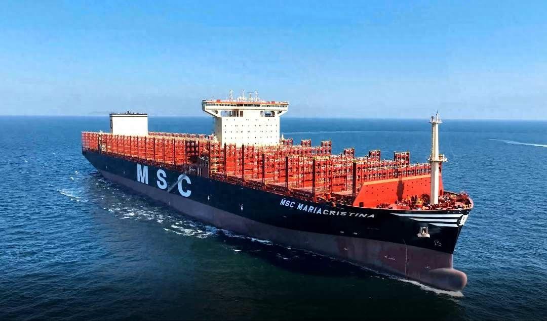 16000TEU 集装箱船交付！国内首次实现 B 型 LNG 燃料舱全流程自主研制