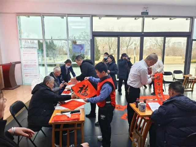 博兴这个社区厉害了！30 余人社工团队每年解决 100 余起居民矛盾，开展 60 余场活动  第3张